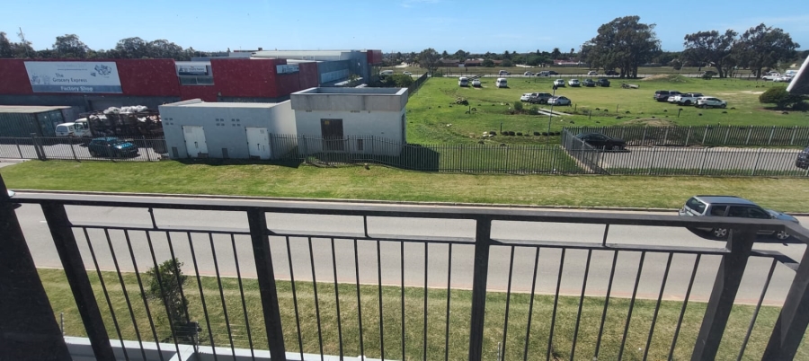 To Let 2 Bedroom Property for Rent in Overbaakens Eastern Cape